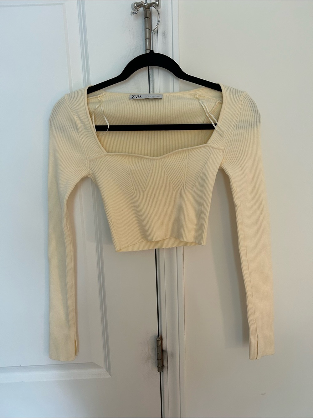 Zara Cream Ribbed Long-Sleeve Square Crop Top